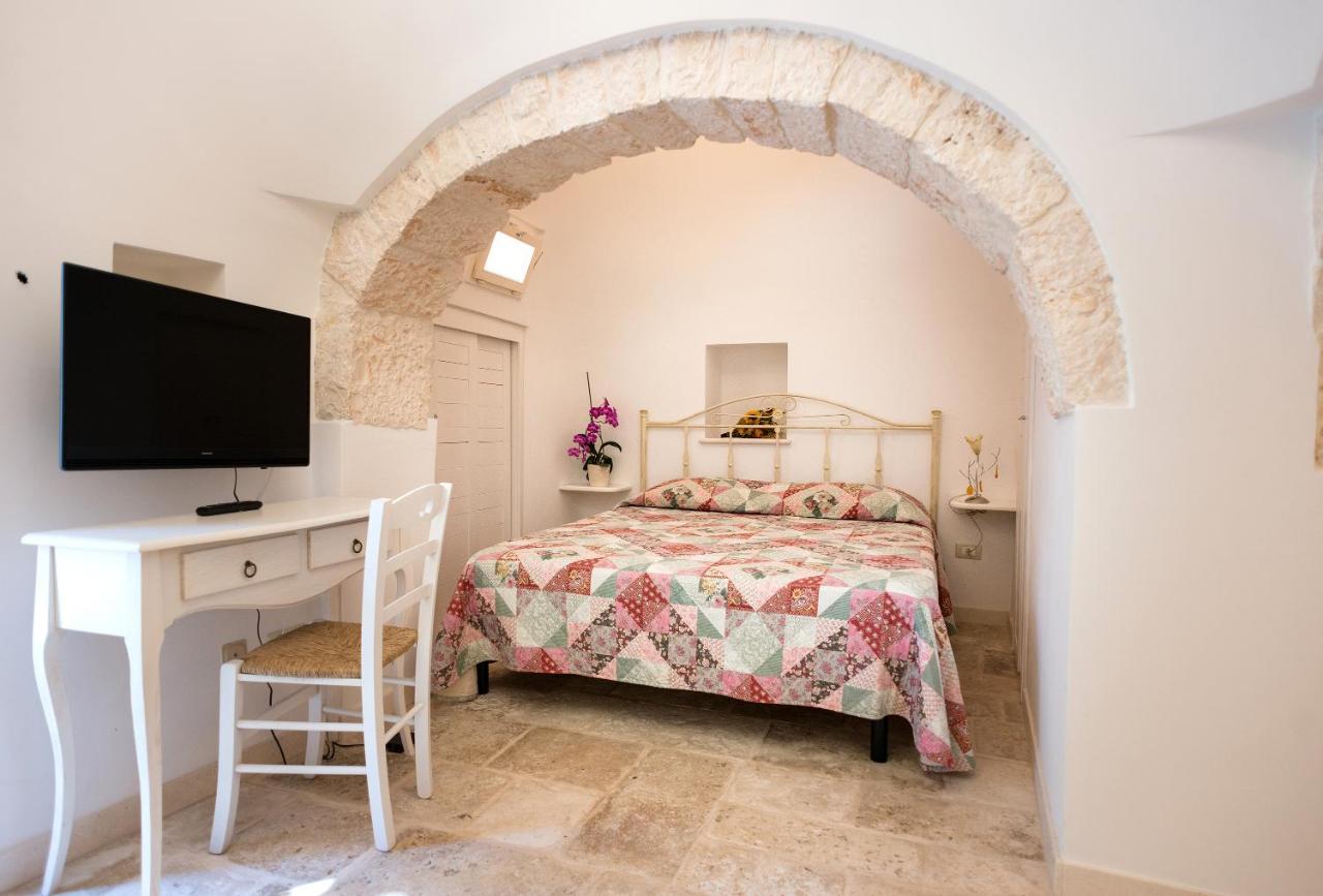 Bed and Breakfast Trullo Giardino Fiorito Alberobello Exterior foto