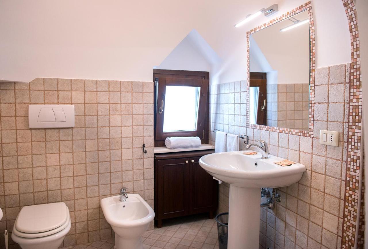 Bed and Breakfast Trullo Giardino Fiorito Alberobello Exterior foto