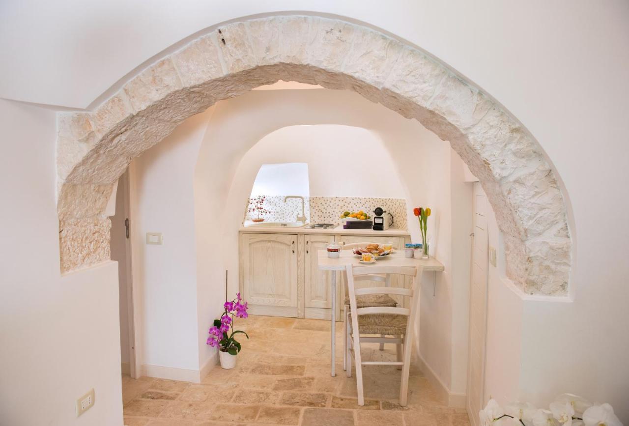 Bed and Breakfast Trullo Giardino Fiorito Alberobello Exterior foto