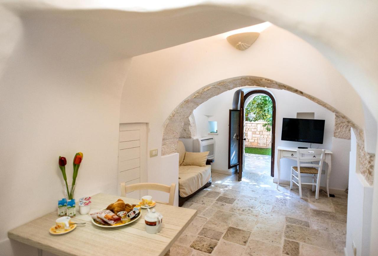 Bed and Breakfast Trullo Giardino Fiorito Alberobello Exterior foto