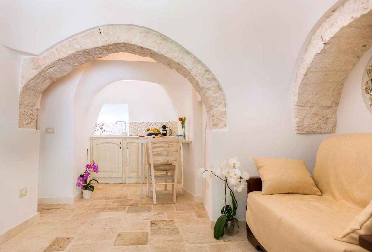 Bed and Breakfast Trullo Giardino Fiorito Alberobello Exterior foto